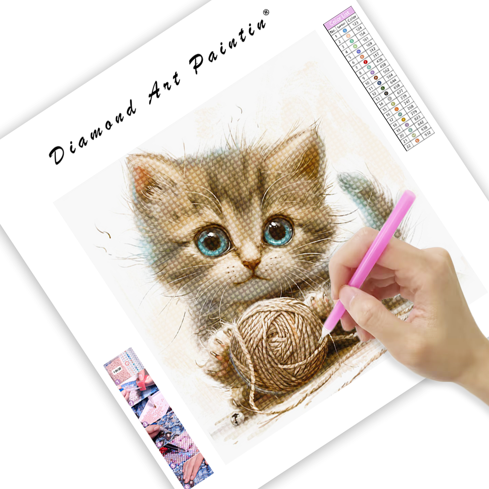 Beautiful Playful cat - Diamond Painting